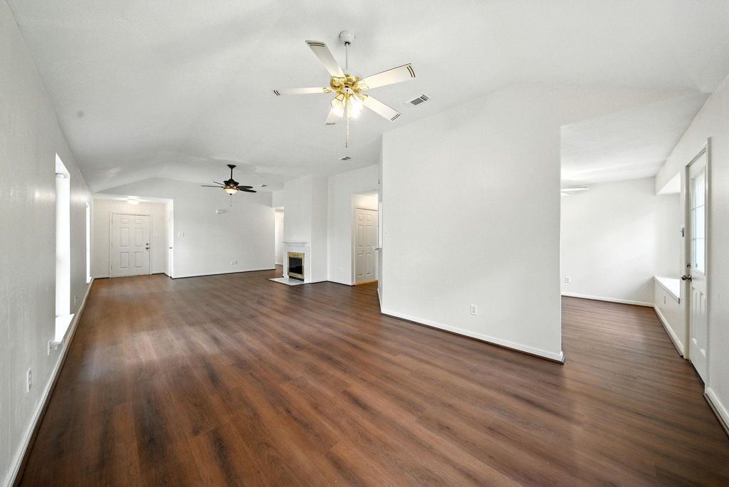 Photo of 5407 Riga Court, Porter, TX 77365 (MLS # 68490440)
