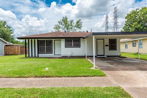 Photo of 524 Delta Street, Pasadena, TX 77506 (MLS # 45063215)