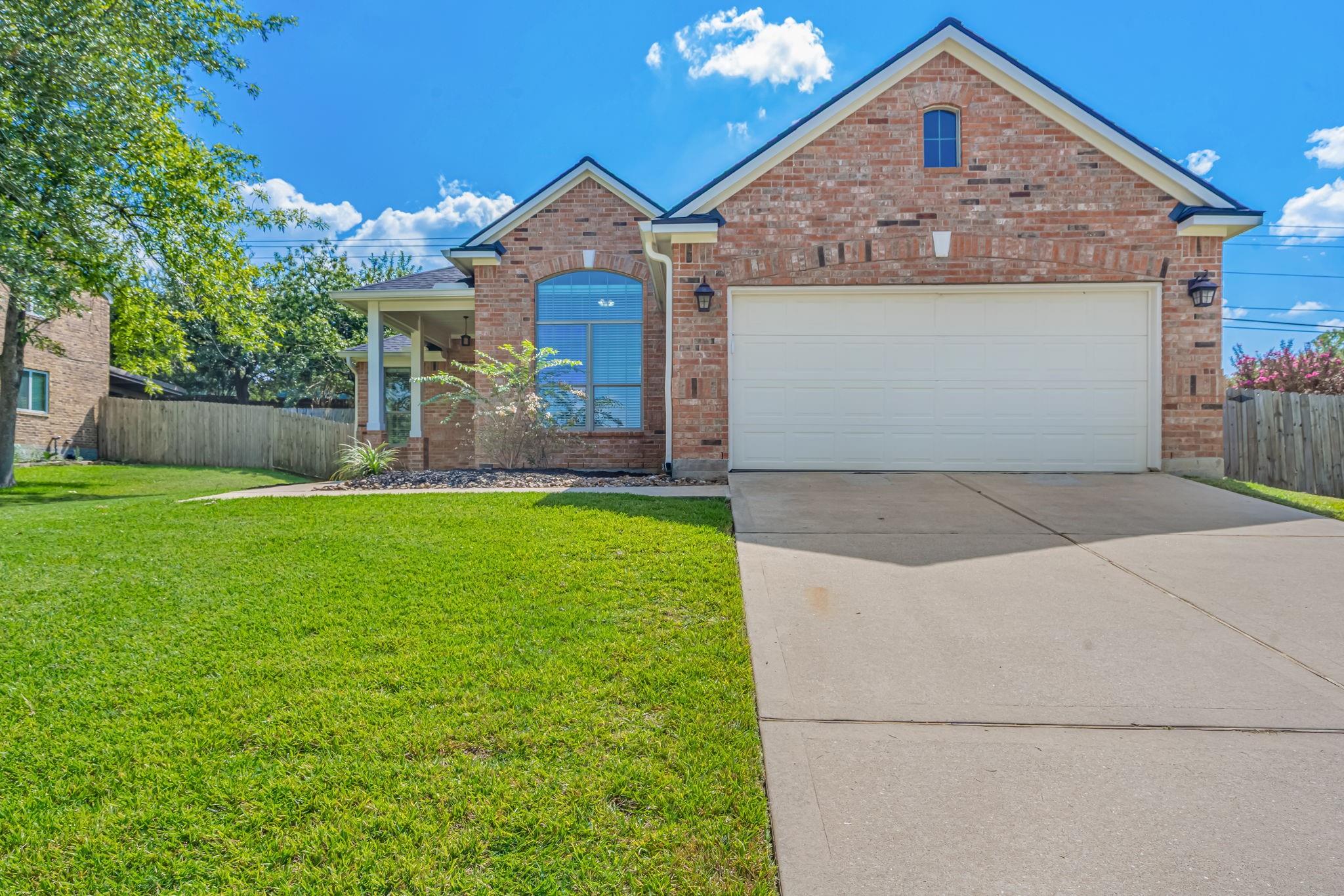 221 April Waters Drive W