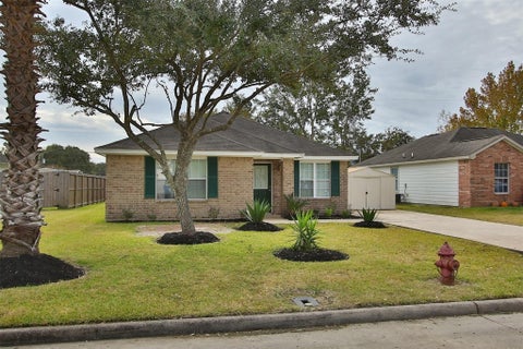 Photo of 1210 Robert Street, Baytown, TX 77521 (MLS # 60576772)