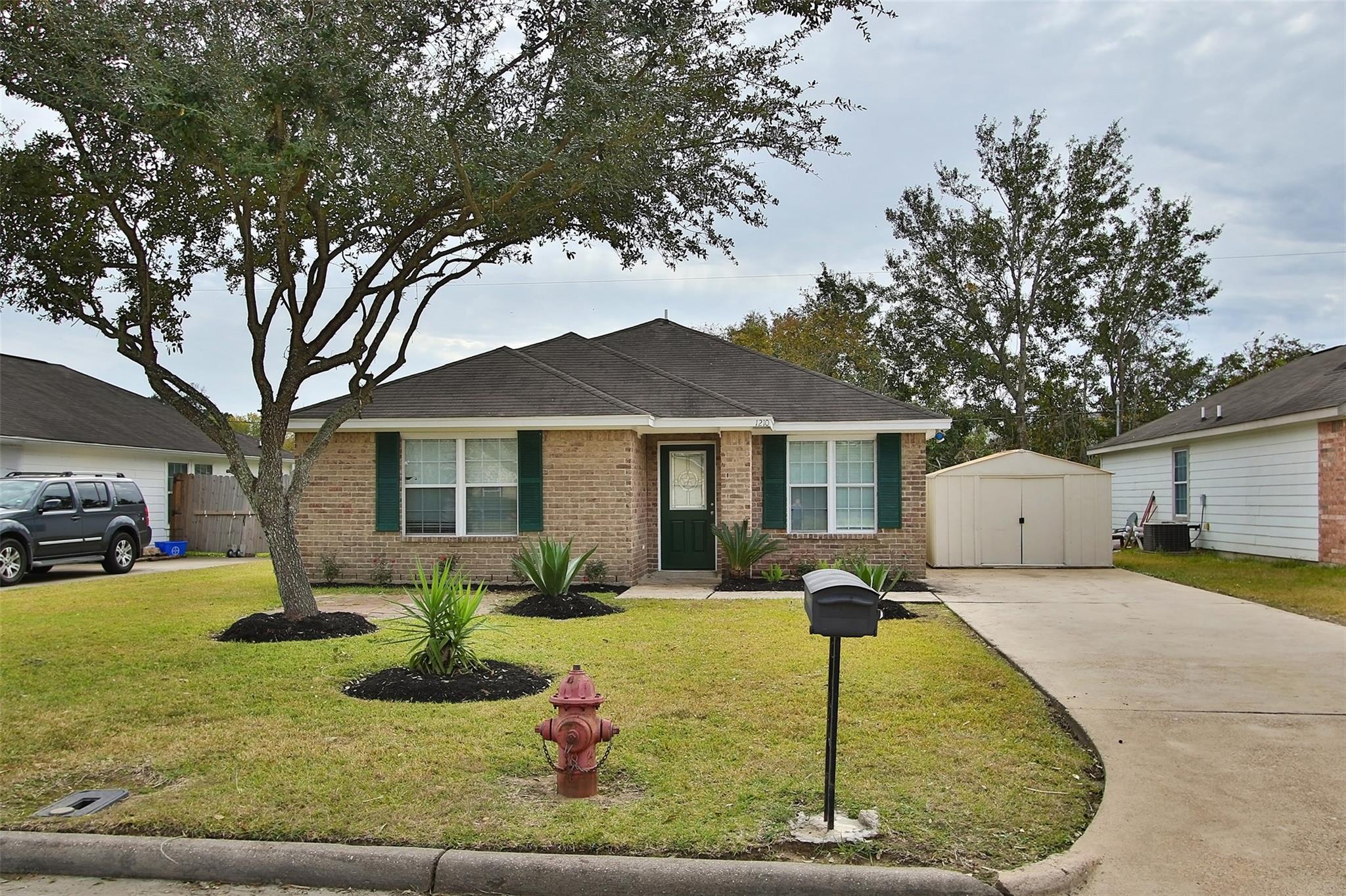 1210 Robert Street