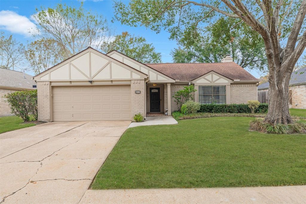 Photo of 619 Rolling Mill Drive, Sugar Land, TX 77498 (MLS # 75365137)