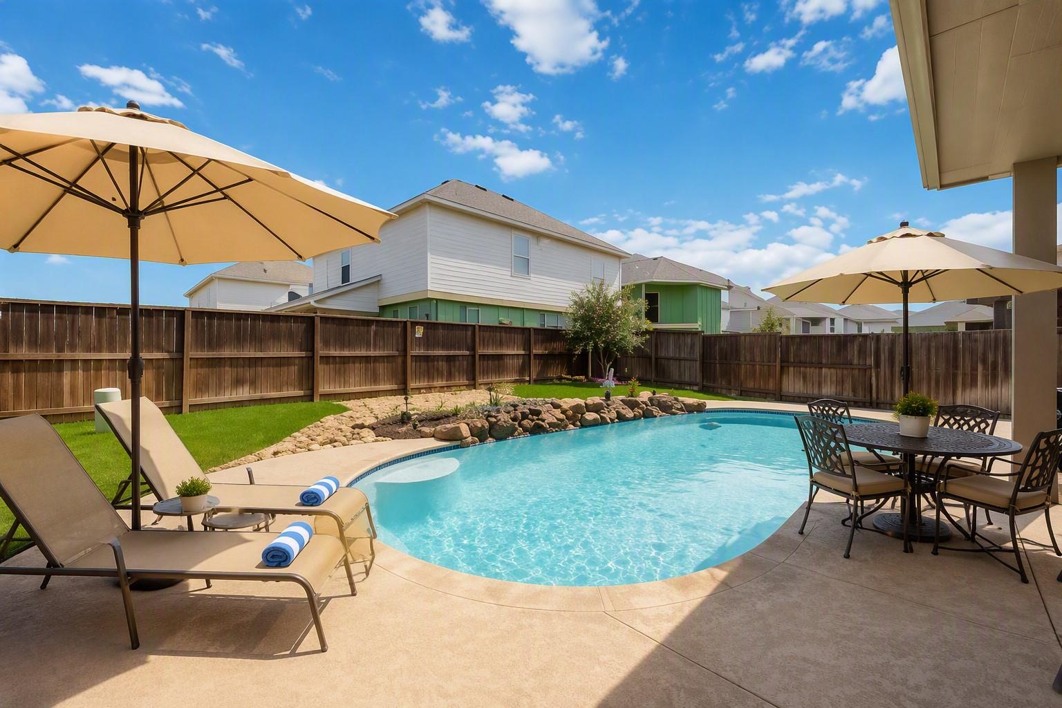 10027 Napier Drive