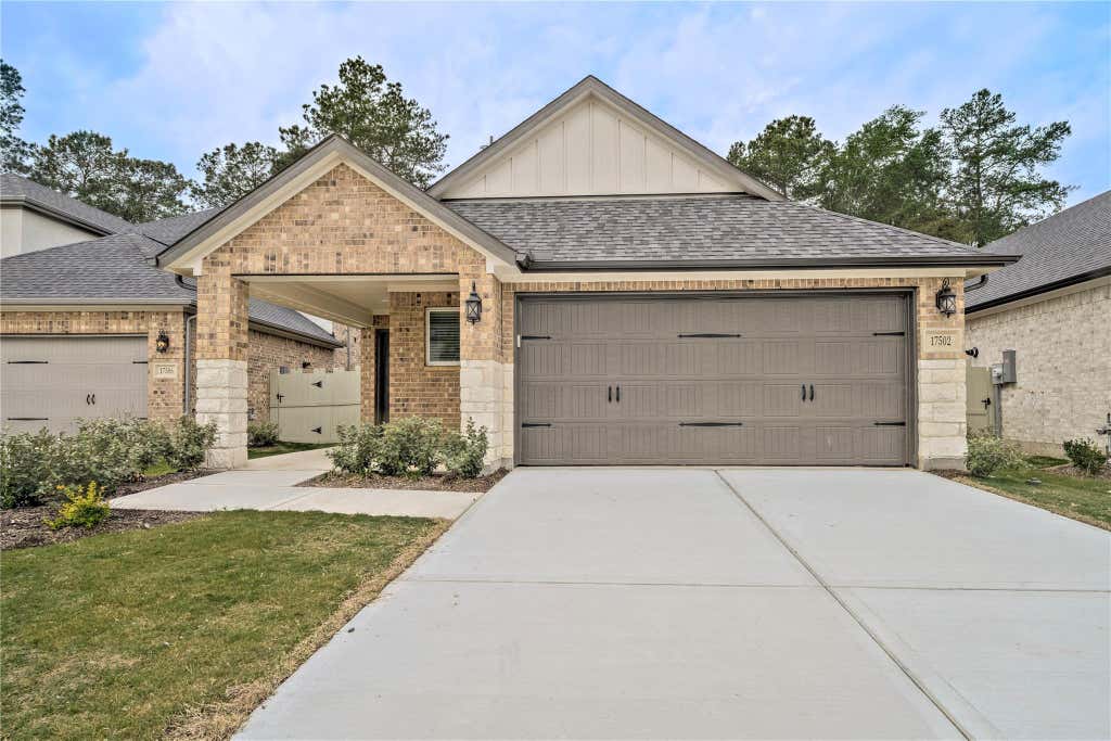 Photo of 17502 Rosette Grass Drive, Conroe, TX 77385 (MLS # 87015026)