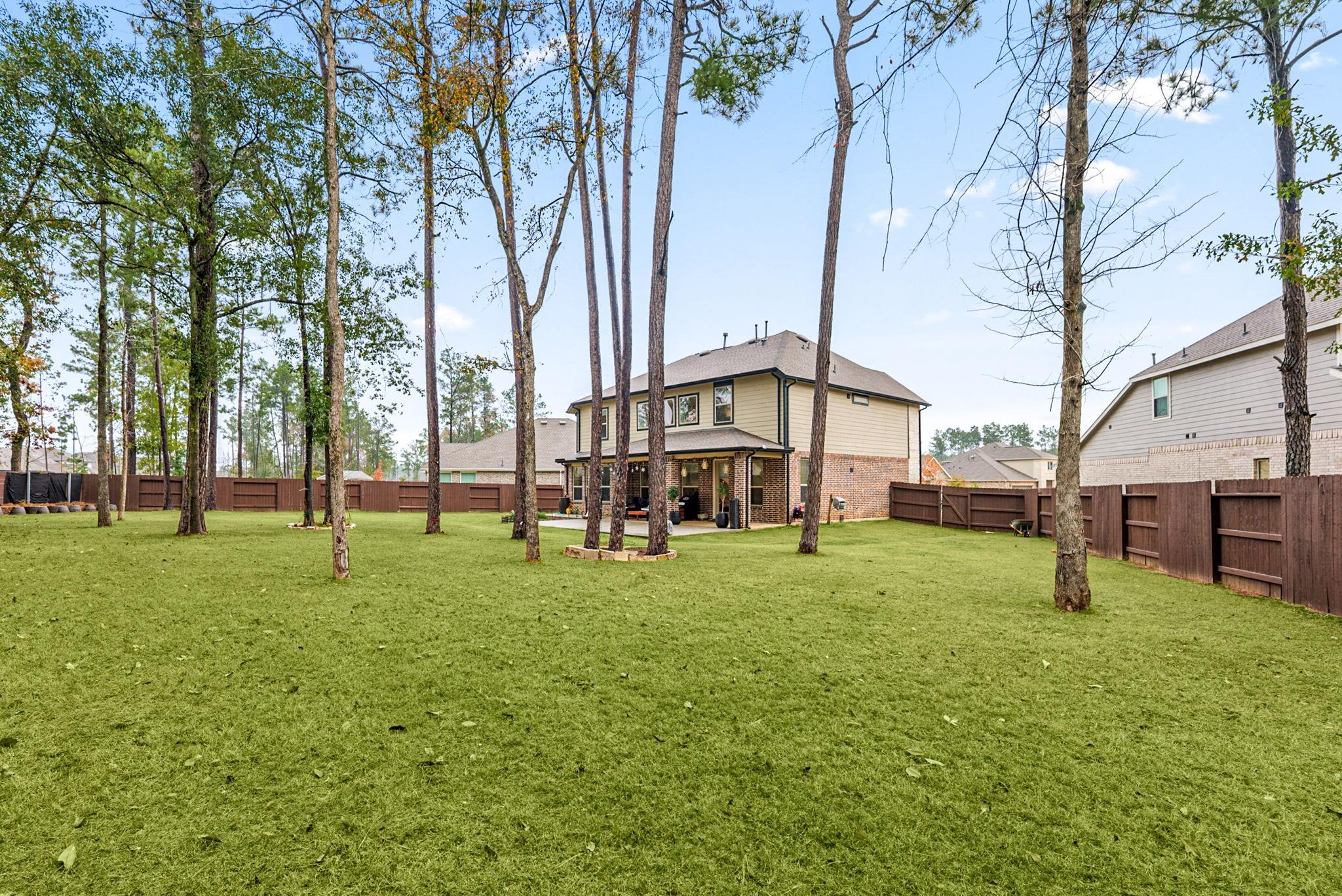 15500 Leopard Lily Lane