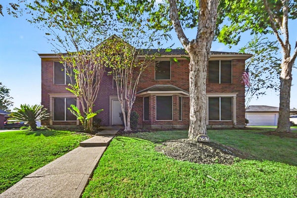 2604 BRIARGLEN DR, PEARLAND, TX 77581 - Image b07e1cf55a6f30840aa5527c542e04fd/1655963115