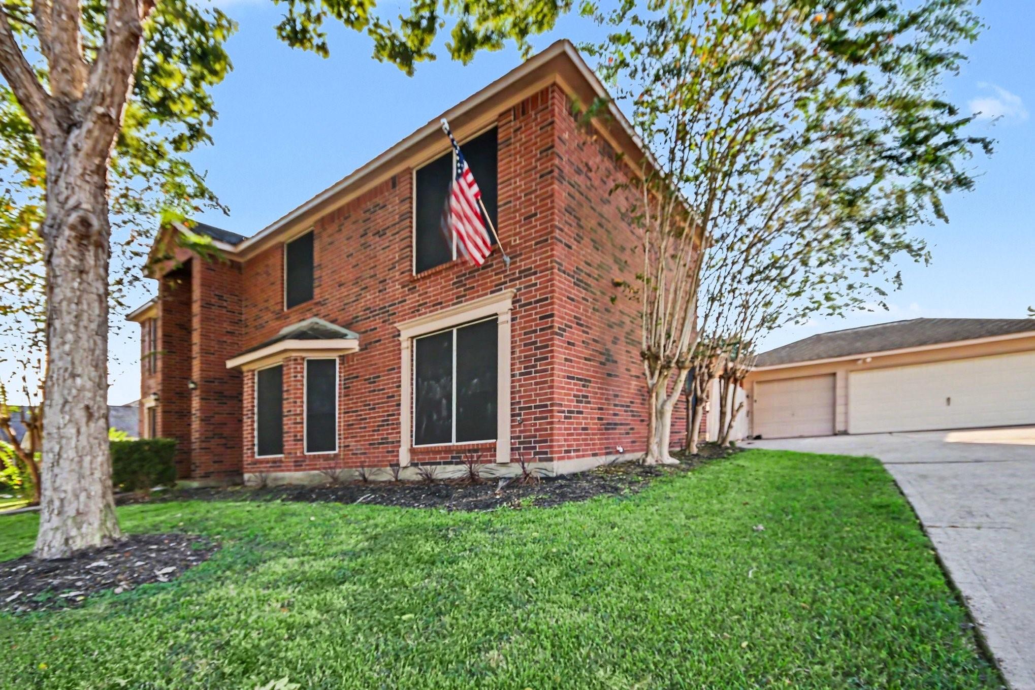 2604 Briarglen Drive