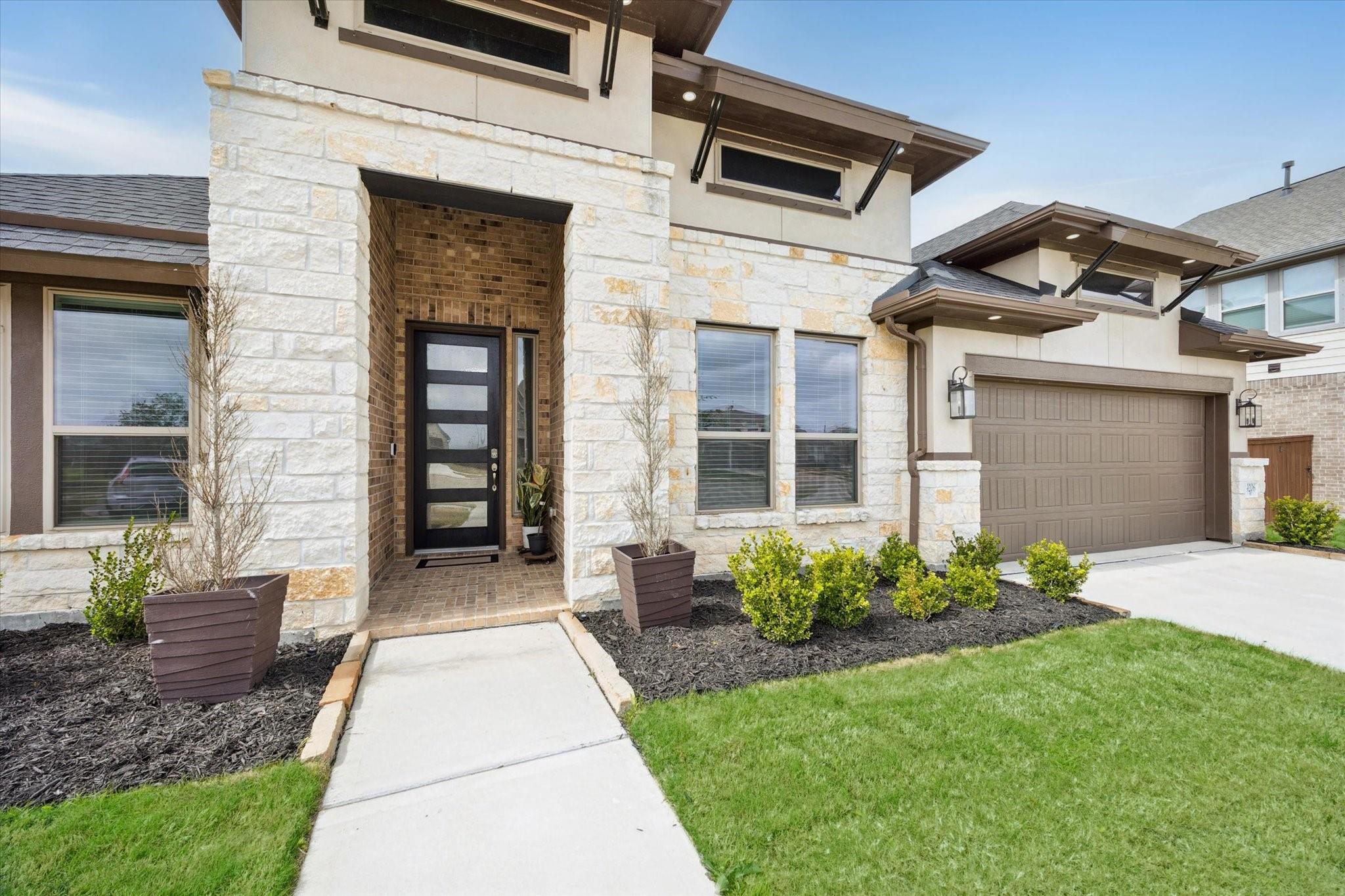 9206 Bluestem Court