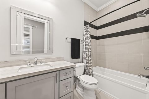 Tiny photo for 821 E 25th Street E, Houston, TX 77009 (MLS # 96836524)