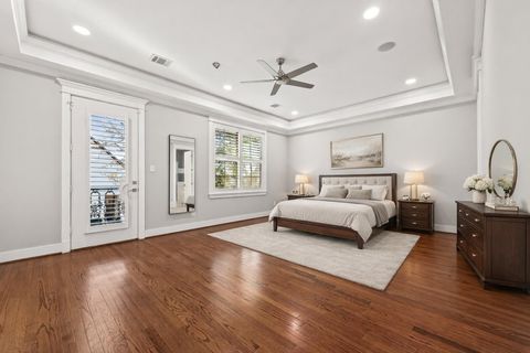 Tiny photo for 821 E 25th Street E, Houston, TX 77009 (MLS # 96836524)