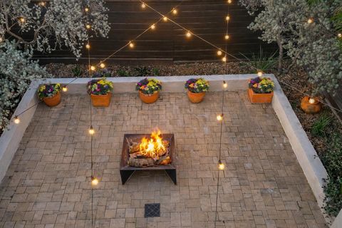 Tiny photo for 821 E 25th Street E, Houston, TX 77009 (MLS # 96836524)