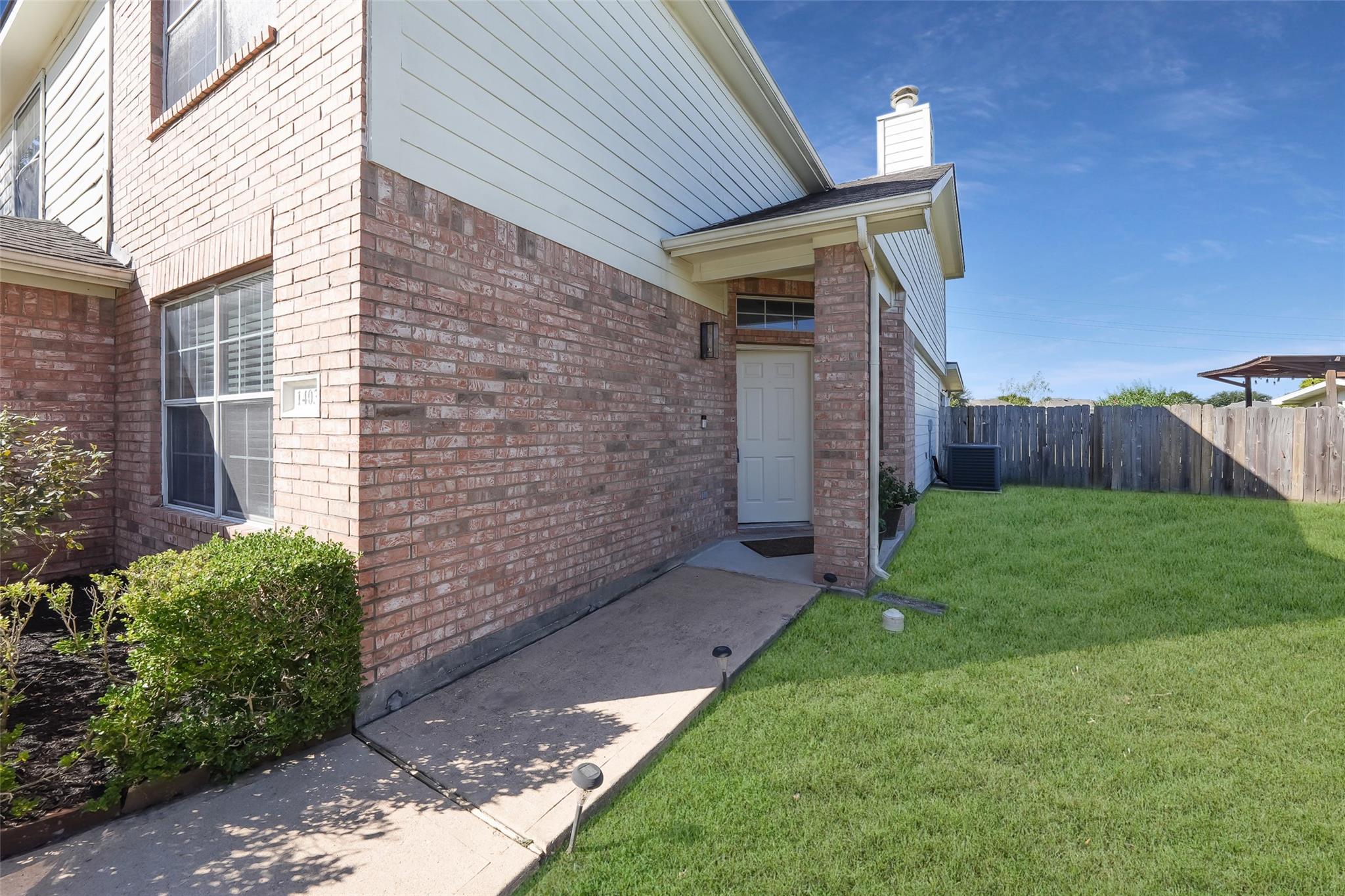 1403 Great Easton Lane