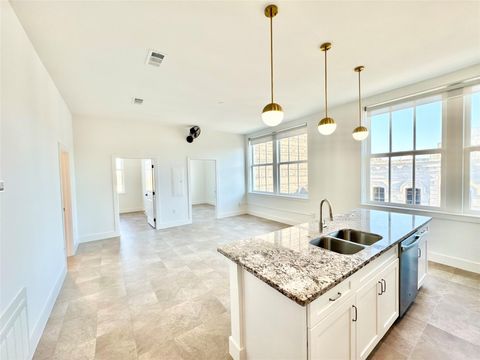 Photo of 2102 Mechanic Street #302, Galveston, TX 77550 (MLS # 4072201)