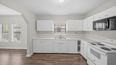 Photo of 1322 Magnolia Street, Baytown, TX 77520 (MLS # 40125726)