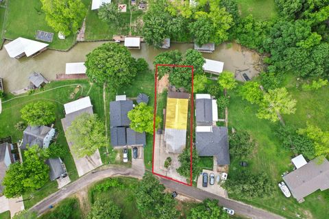 Photo of 148 Sandpiper Drive, Livingston, TX 77351 (MLS # 85877242)