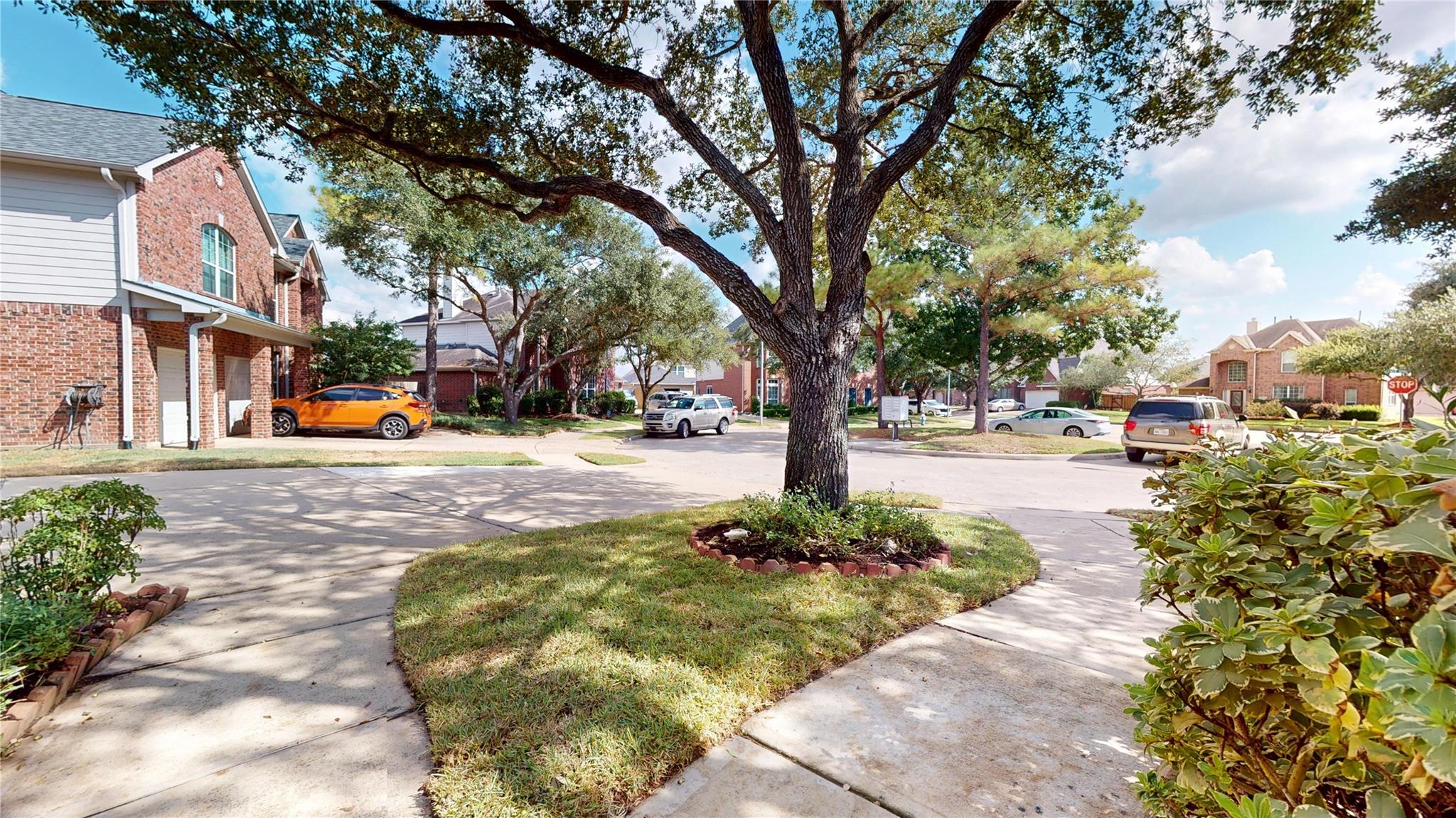 4802 Shady Spruce Court