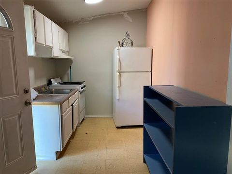 Tiny photo for 3620 Reveille Street #B, Houston, TX 77087 (MLS # 91106857)