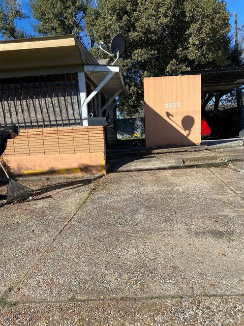 Tiny photo for 3620 Reveille Street #B, Houston, TX 77087 (MLS # 91106857)