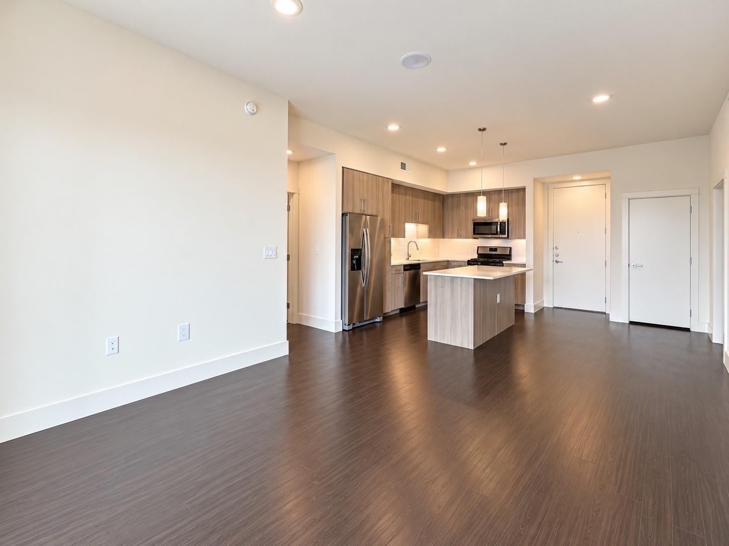3120 Smith Street 522