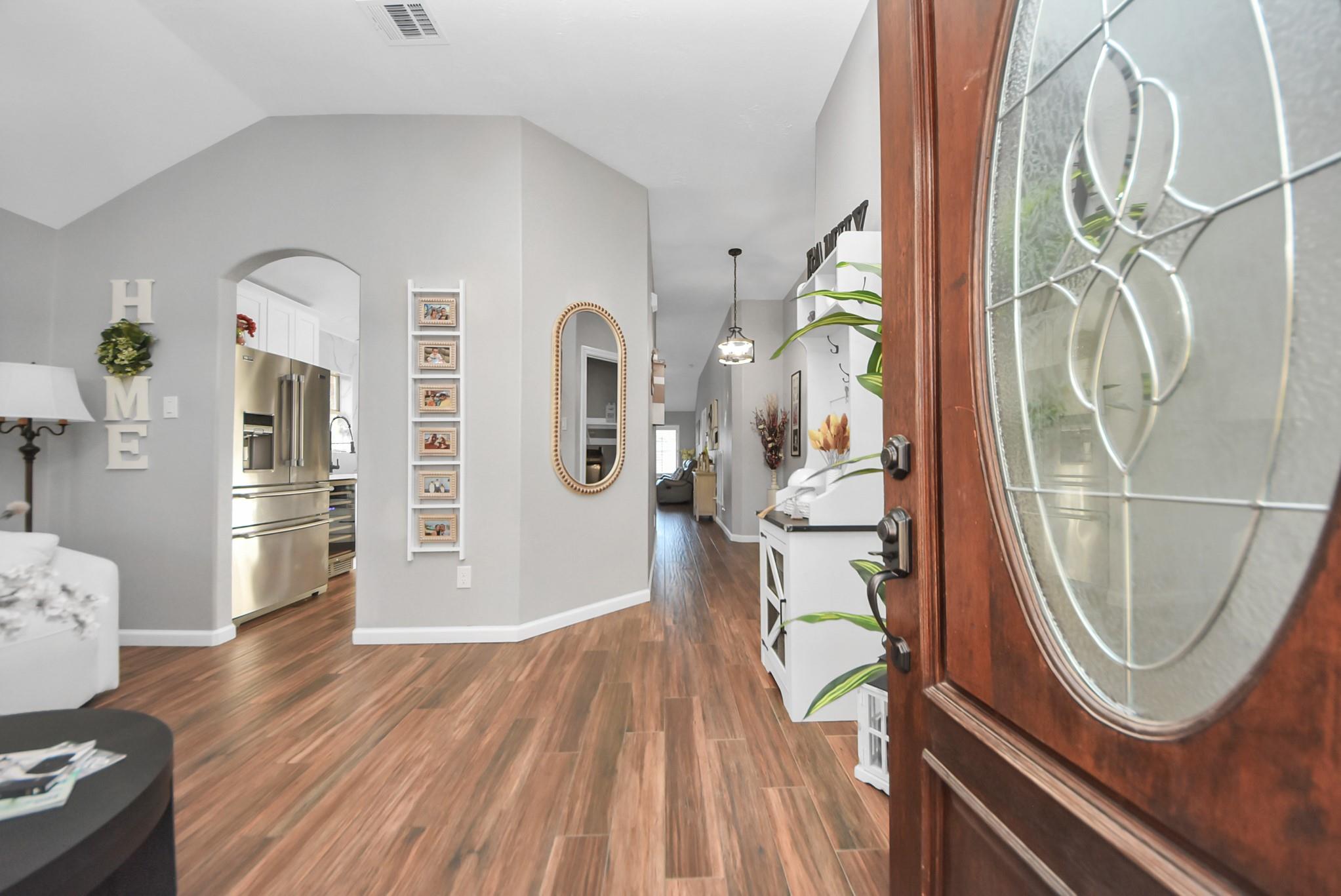 6115 Pine Lakes Drive