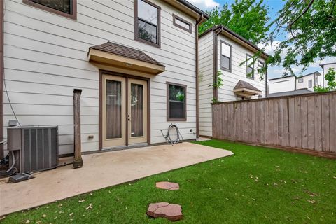 Tiny photo for 4204 Eli Street #A, Houston, TX 77007 (MLS # 38570126)
