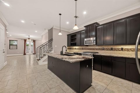 Tiny photo for 4204 Eli Street #A, Houston, TX 77007 (MLS # 38570126)