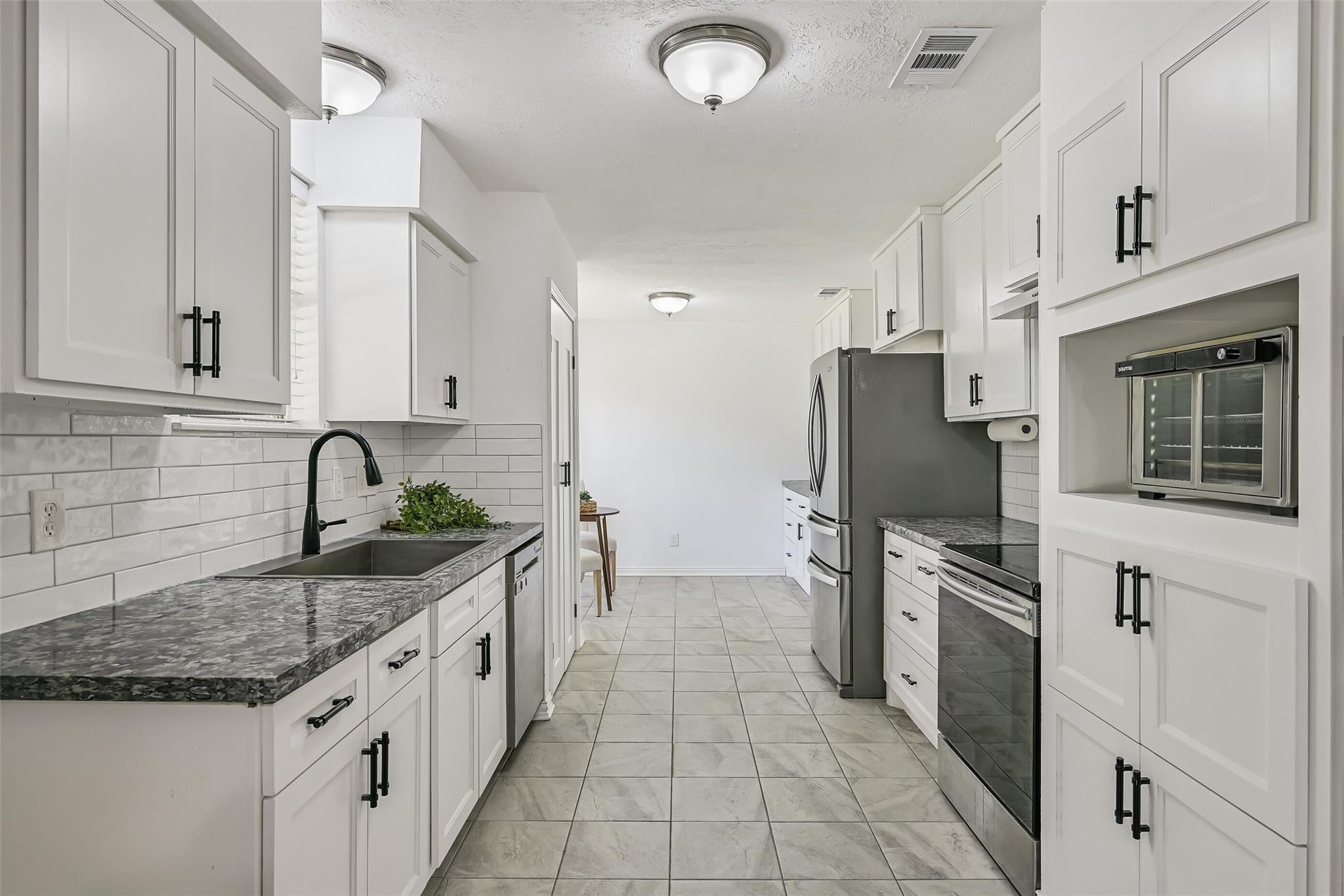 305 Castlelake Drive