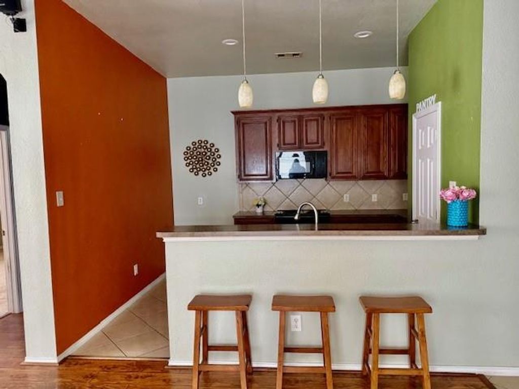 Photo of 15843 Lost Anchor Way Lane, Houston, TX 77044 (MLS # 36972303)