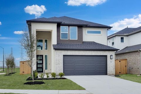 Homes For Sale - 22130 Rangemore Drive<br/> Cypress, TX 77433