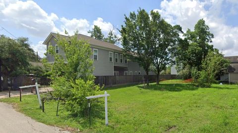 Photo of 4309 Allen Street, Houston, TX 77007 (MLS # 54525479)