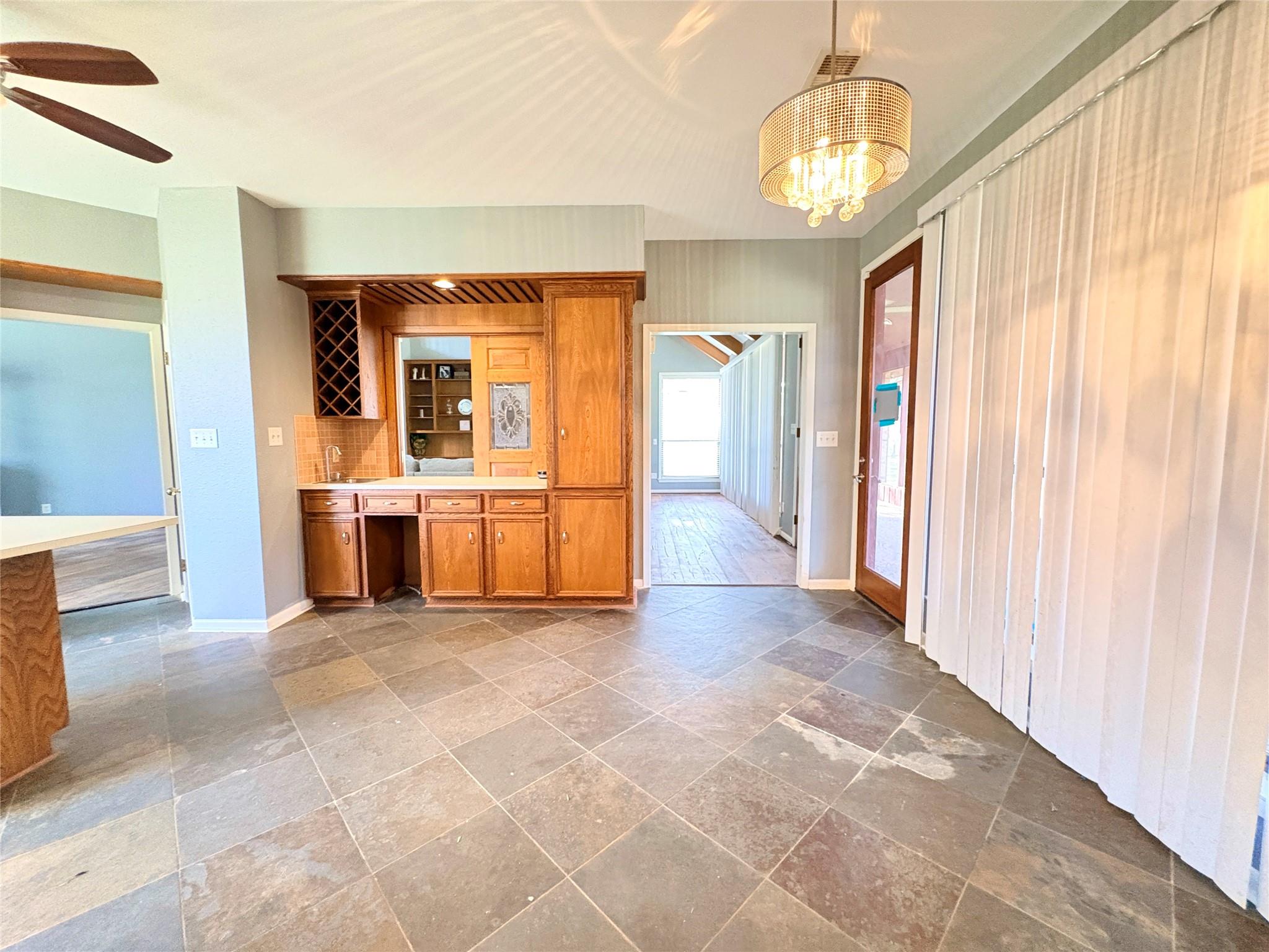 10211 State Highway 35 N