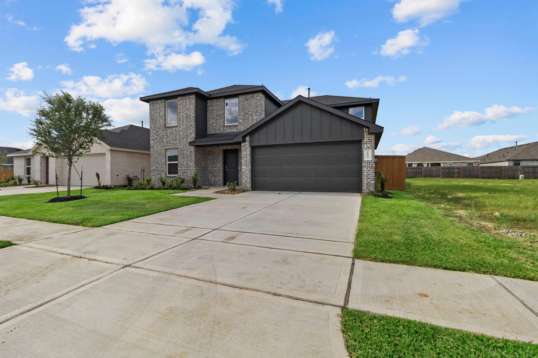 21922 Vernazza Bend