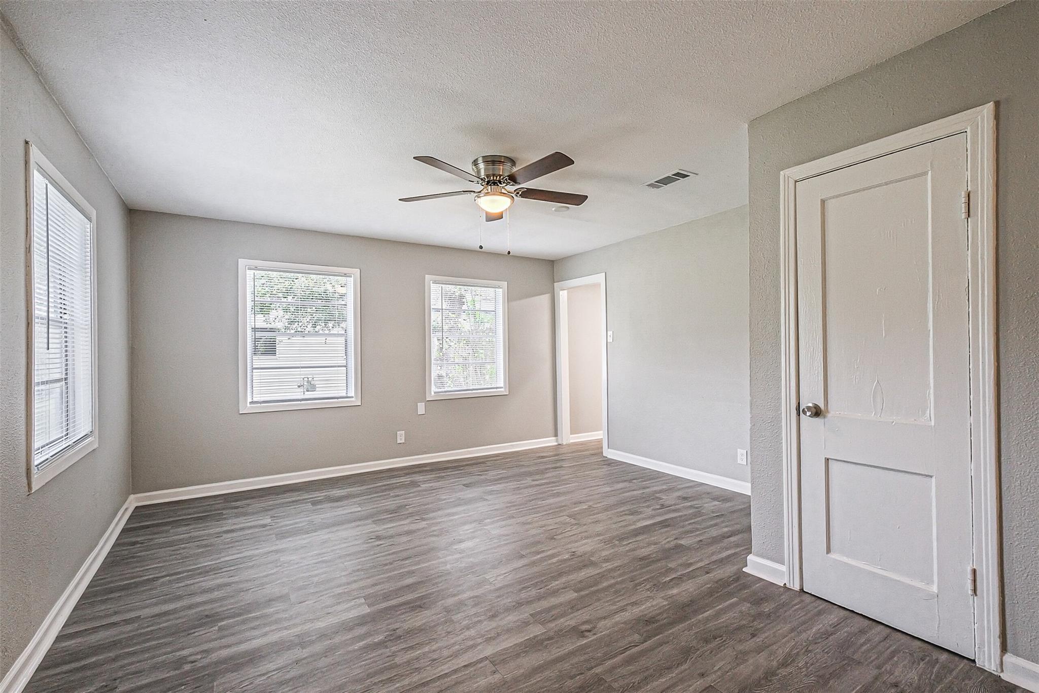 1539 Pleasantville Drive
