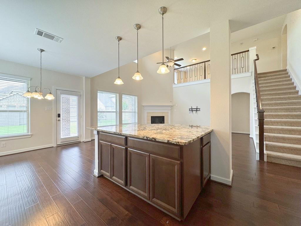 2514 Deerwood Heights Lane