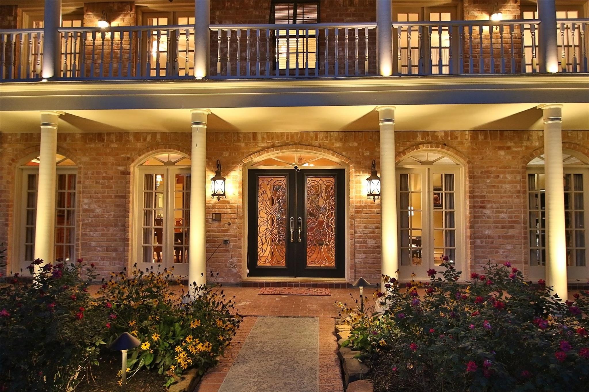 16114 Kempton Park Drive