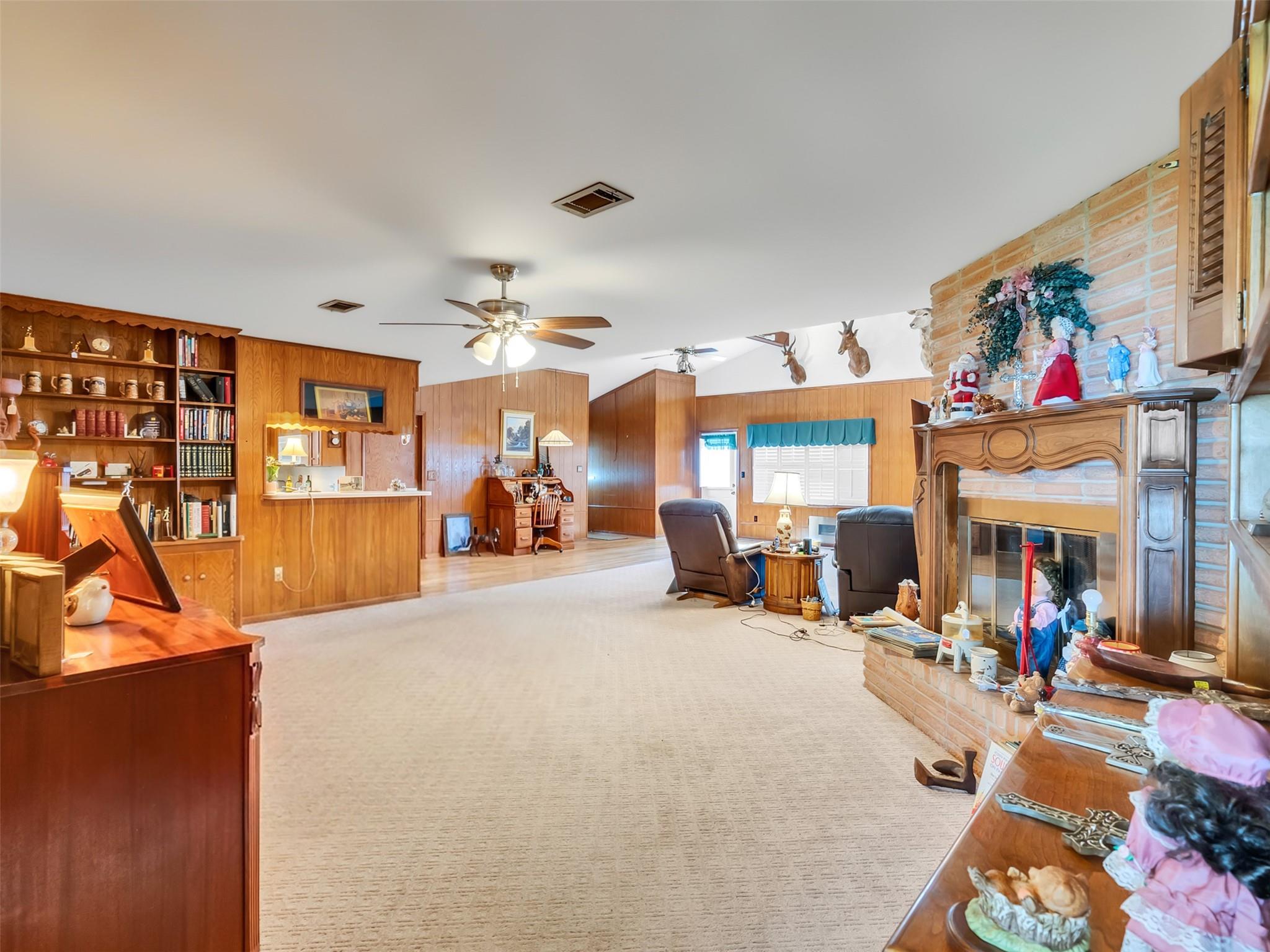 207 Shady Nook Lane