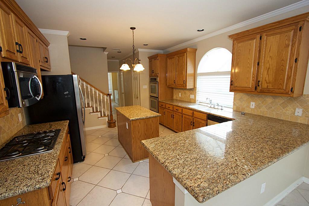 1615 Green Leaf Oaks Drive