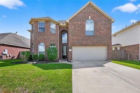 Photo of 22007 Castle Hawk Trail, Richmond, TX 77407 (MLS # 23724629)