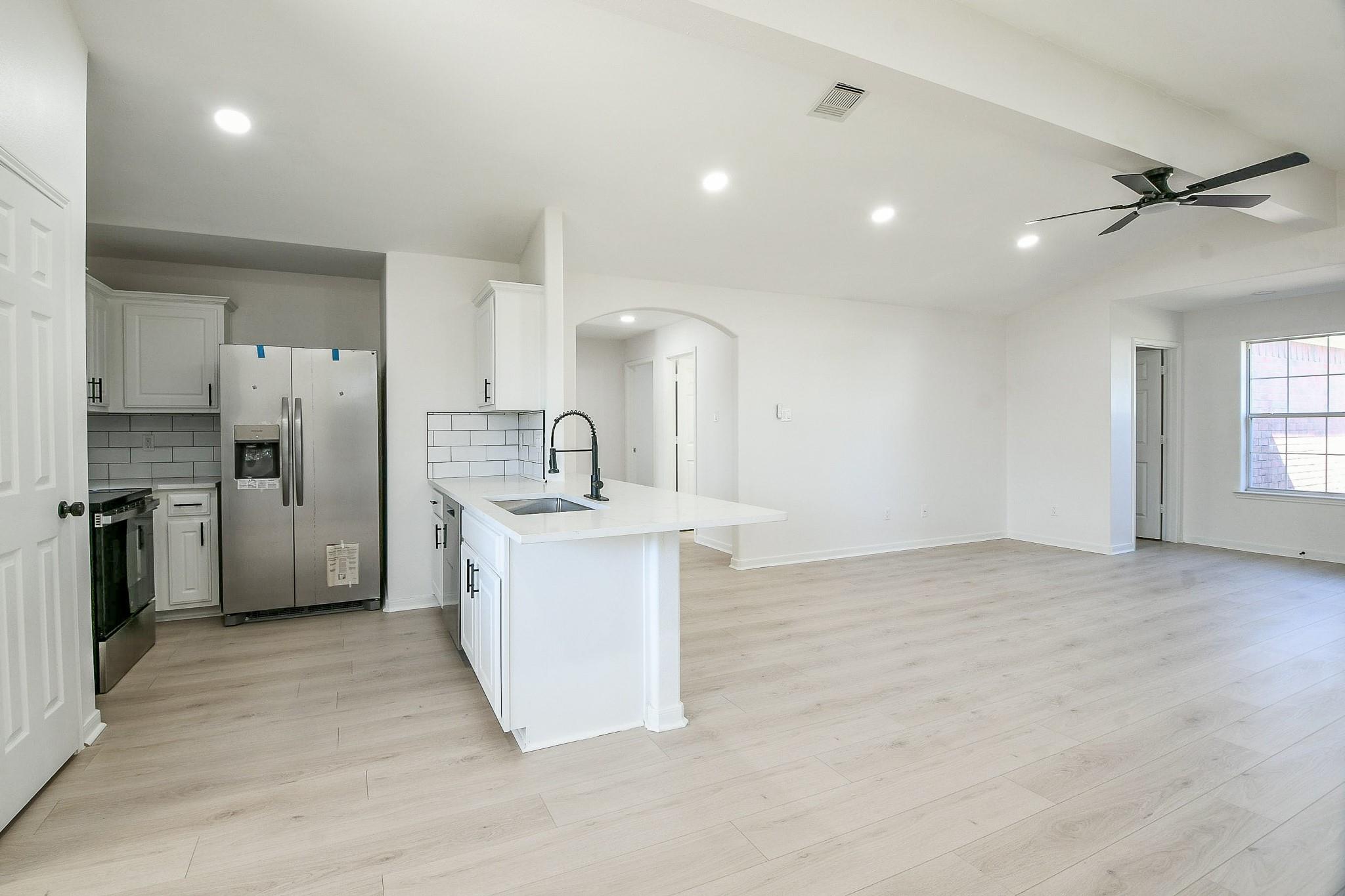 7206 Lilac Manor Lane