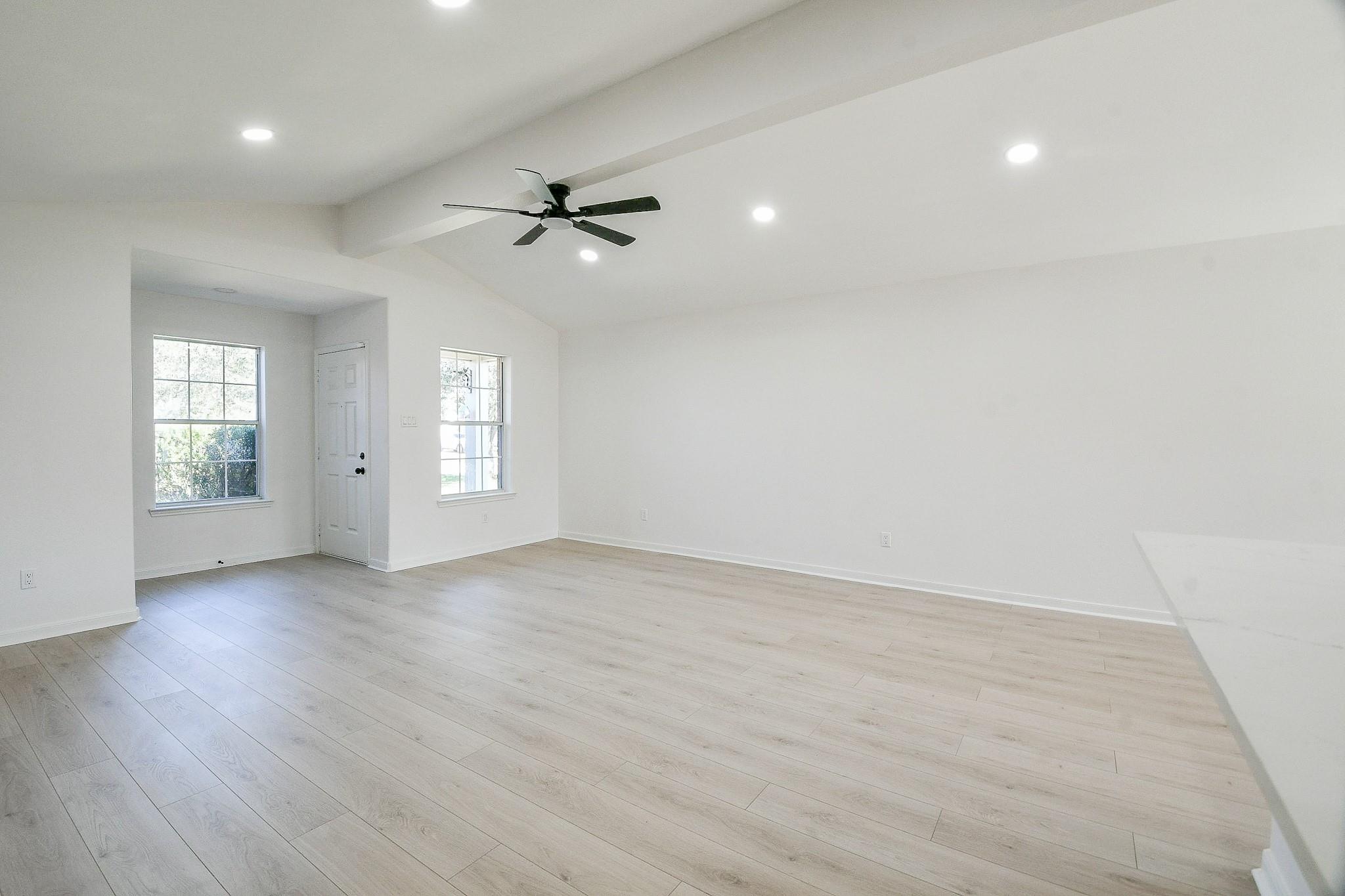 7206 Lilac Manor Lane