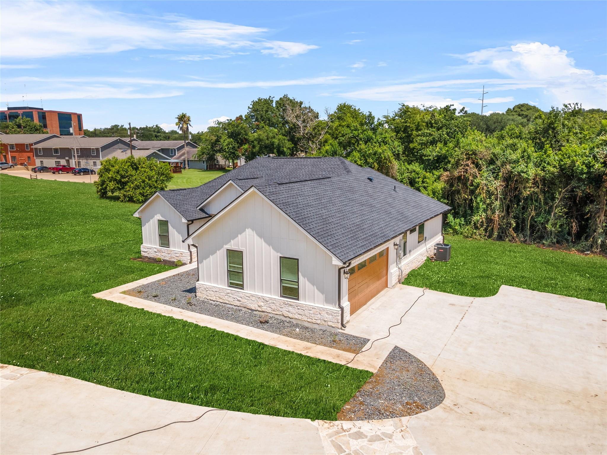 2318 Progress Drive