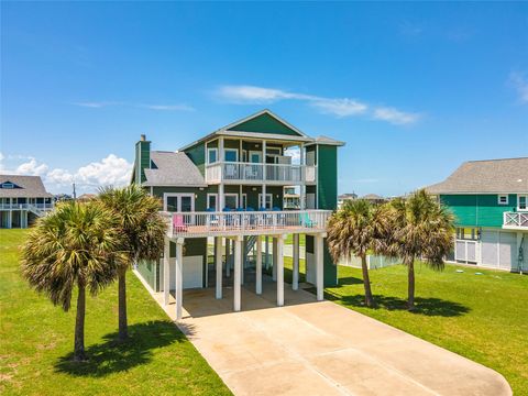 Photo of 18902 Shaman Drive, Galveston, TX 77554 (MLS # 68417772)