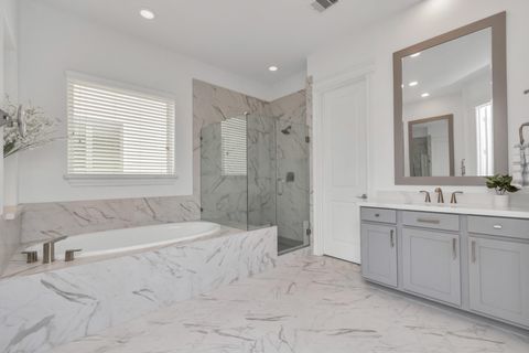 Tiny photo for 1716 Upland Lakes, Houston, TX 77043 (MLS # 72876465)