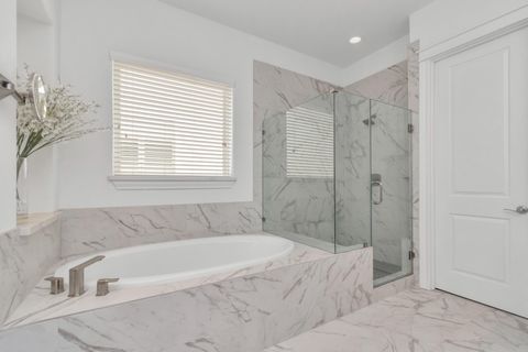 Tiny photo for 1716 Upland Lakes, Houston, TX 77043 (MLS # 72876465)