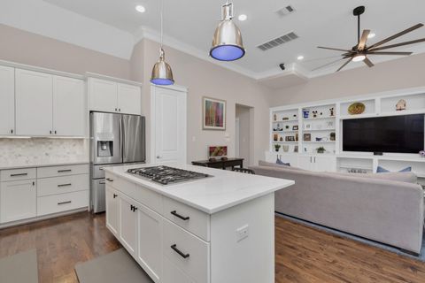 Tiny photo for 1716 Upland Lakes, Houston, TX 77043 (MLS # 72876465)