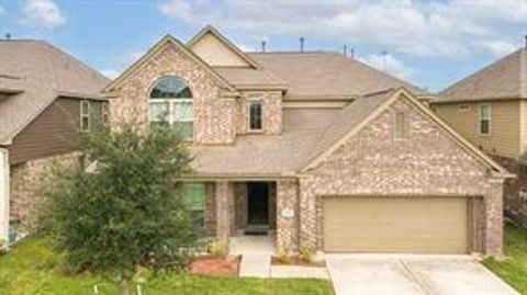 Photo of 10118 N Whimbrel Circle Cir, Conroe, TX 77385 (MLS # 25719826)