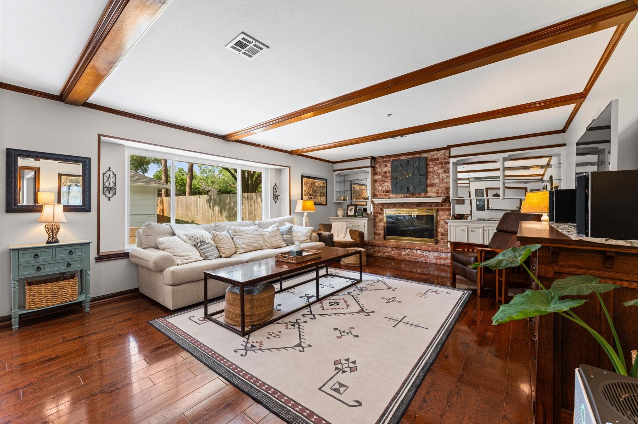 3030 Broadmoor Drive
