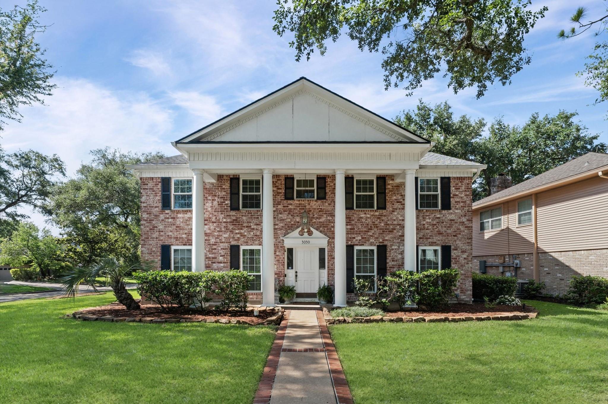 3030 Broadmoor Drive