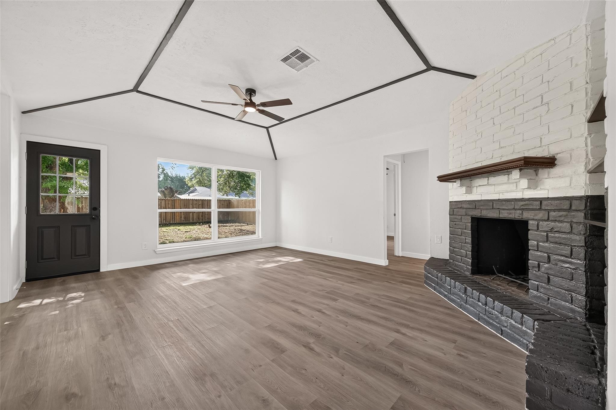 13722 New Village Lane