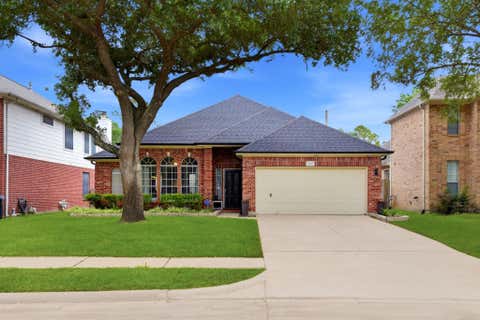 Photo of 2105 Mossy Trail Drive, Katy, TX 77450 (MLS # 27859099)
